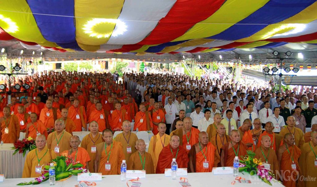 PHẬT GIÁO  NAM TÔNG KHMER KỶ NIỆM 35 NĂM THÀNH LẬP GHPGVN