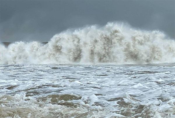 GÓC CHIA SẺ: BIỂN XANH