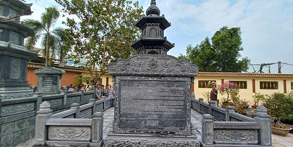 LỄ TẢO THÁP CỐ ĐẠI LÃO HÒA THƯỢNG THÍCH HIỂN TU